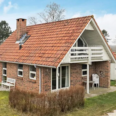 Holiday home 6 Person In Hesselager